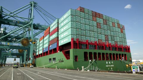 In 2018 the ports of VA handled 1,612,886 containers